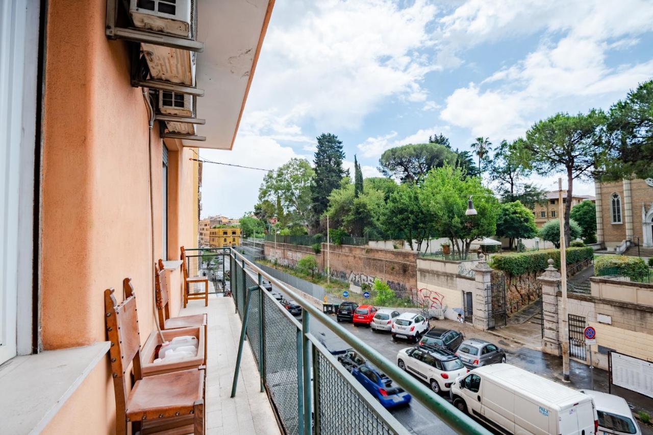 Апартаменты La Sapienza Apt Рим Экстерьер фото
